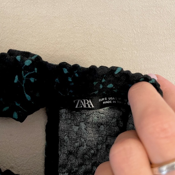 Mock neck Long sleeves Top - Picture 3 of 4